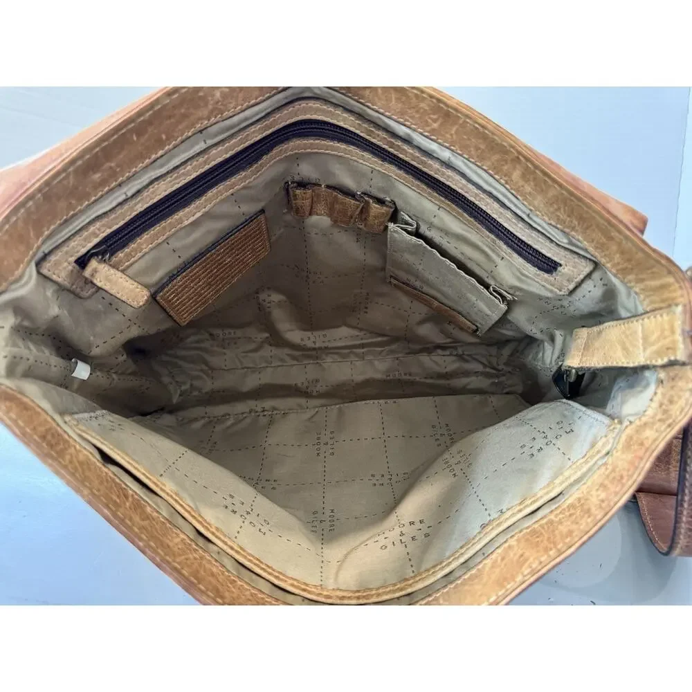 Moore & Giles Reclaimed Messenger Bag In Heirloom Oak Computer Distressed
